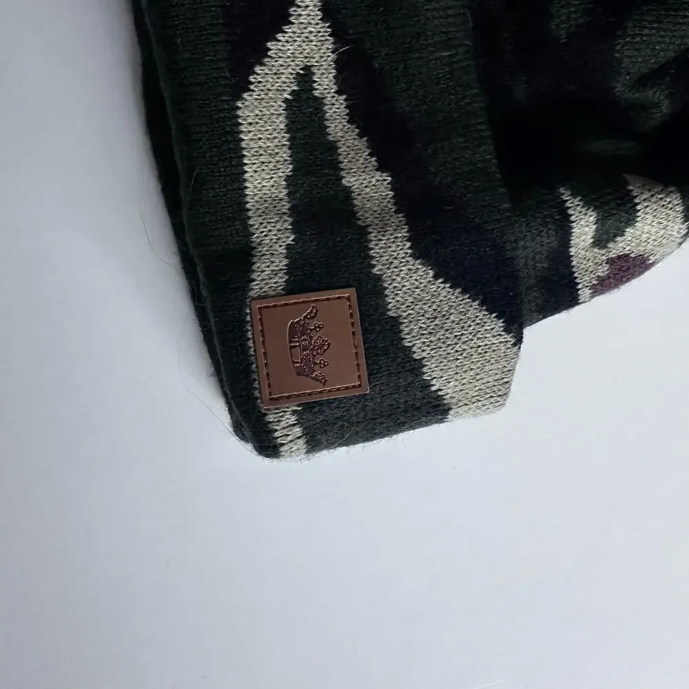 Panache Camo Stocking Hat with Pom Pom Top